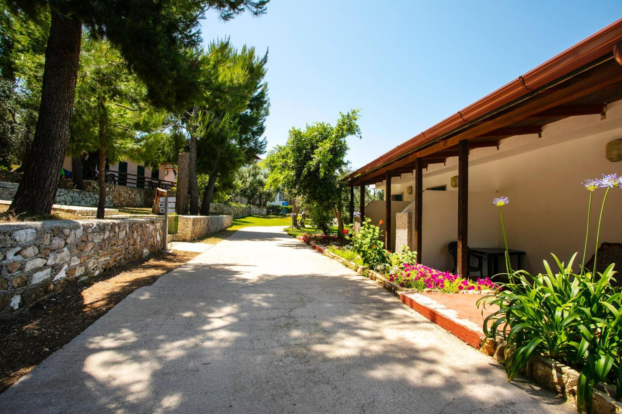 Villaggio Uliveto Rodi Garganico Luaran gambar